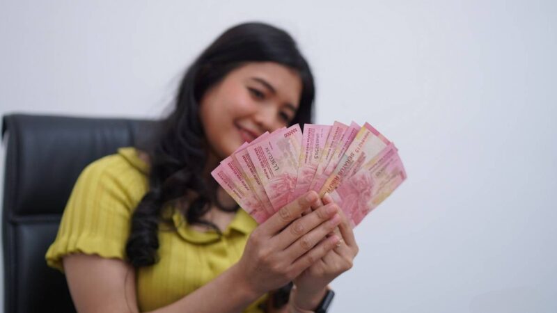 Cukup Modal KTP, Dana Langsung Cair